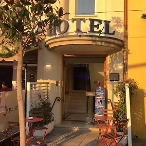 hotel-vila-kerciku-spa.hotels-in-tirana.com/