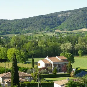 au-mas-des-graviers.hotels-rhonealpes.com/